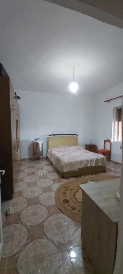 Guest House Aferdita Beqiri Berat Buitenkant foto