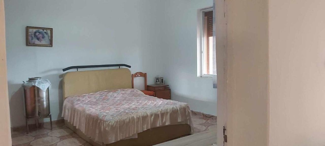 Guest House Aferdita Beqiri Berat Buitenkant foto