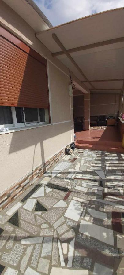 Guest House Aferdita Beqiri Berat Buitenkant foto